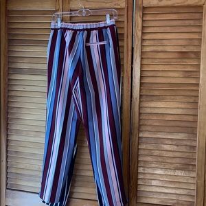 It doesn't fit as I expected . it's new